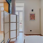 Palazzo Italia 4* בארי