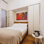 Palazzo Italia בית הארחה 4*