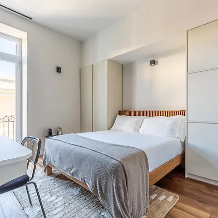 בית הארחה Palazzo Italia 4*