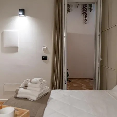 Palazzo Italia בית הארחה 4*