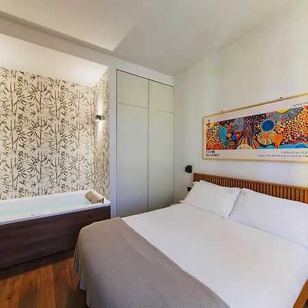 Palazzo Italia 4*