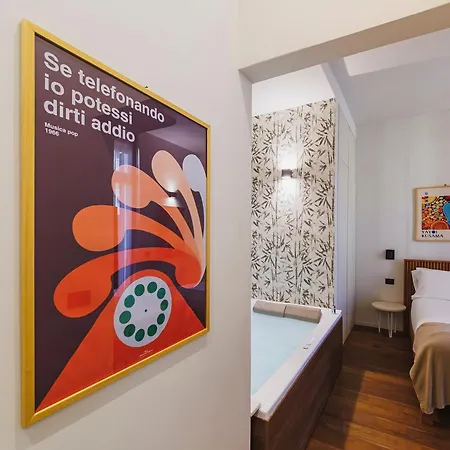 Palazzo Italia 4* バーリ