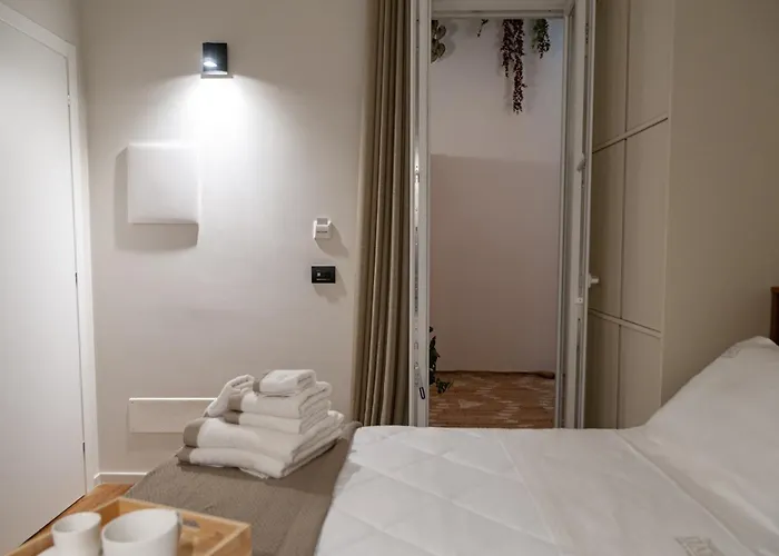 Palazzo Italia Casa de hóspedes 4*