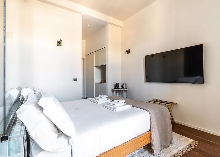 Palazzo Italia Casa de hóspedes 4*